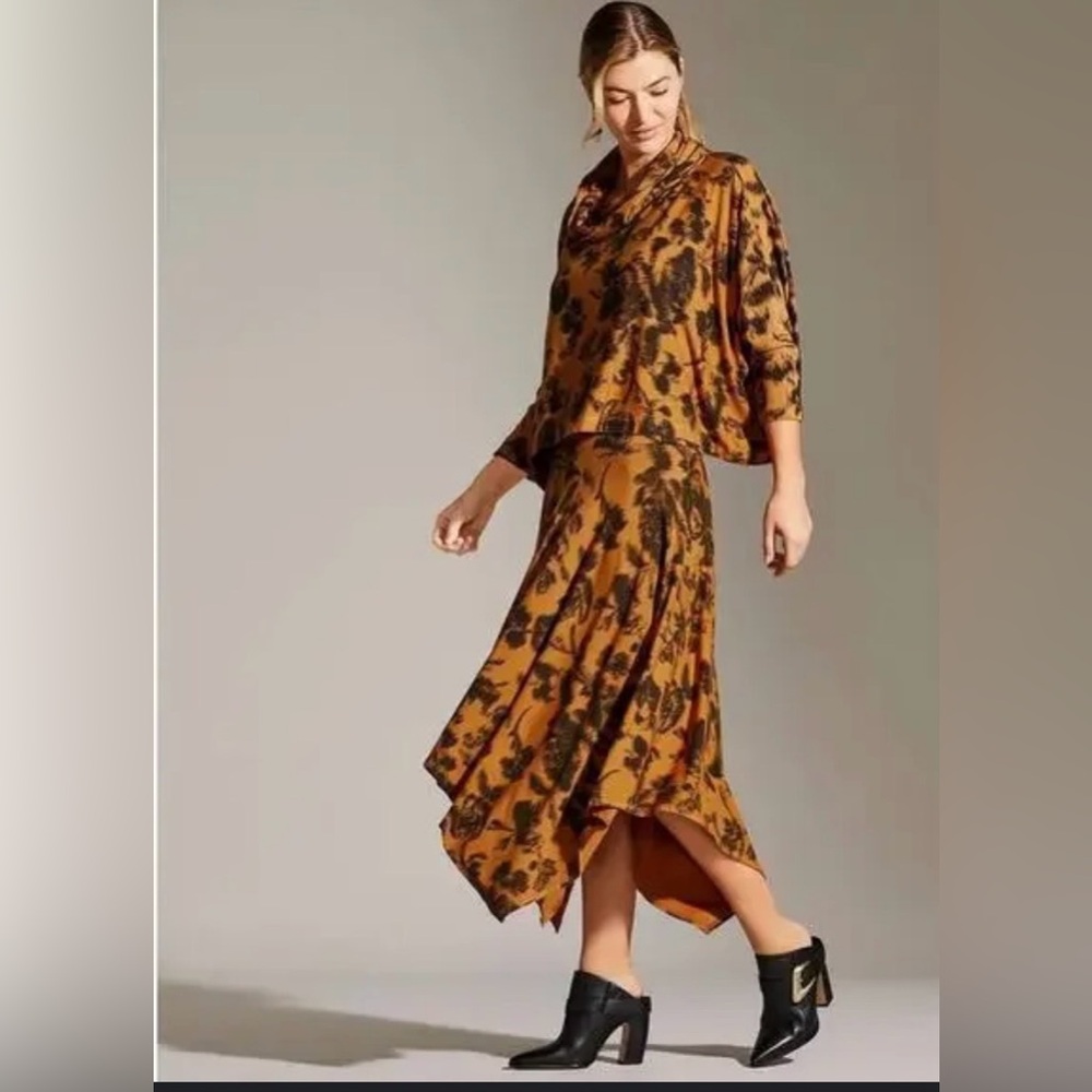 Bryn Walker 2 PC SET top Lg & Skirt XL 
NWT Jersey Floral Wide‎ Waistband A-line